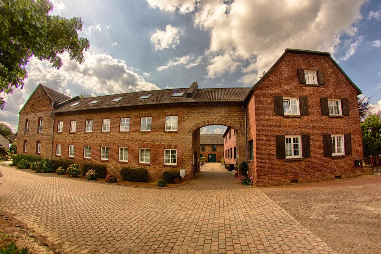 Landhaus Goddertzhof Hotel Erkelenz Exterior foto